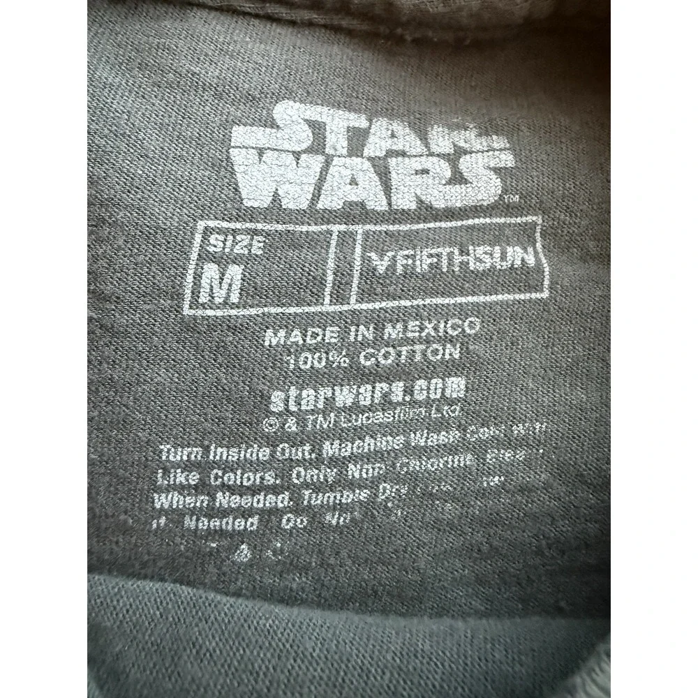 Star Wars In a Galaxy Far Far Away Graphic Rainbow Logo TShirt M Gray‎ Retro Y2K